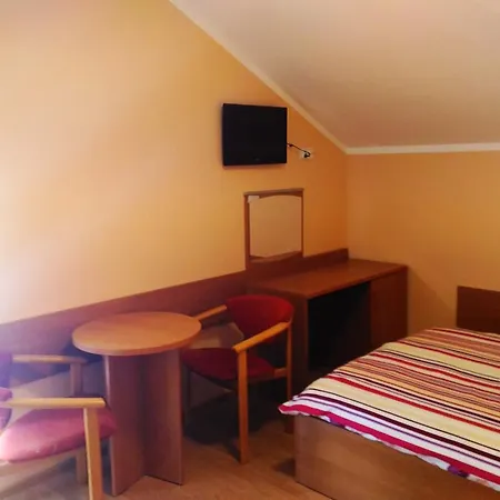 Posejdon Nocleg ze śniadaniem Grzybowo (West Pomeranian)