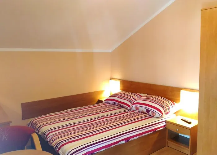 Frühstückspension Posejdon 3*