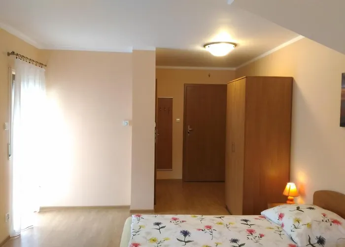 住宿加早餐酒店 Posejdon 格里兹鲍